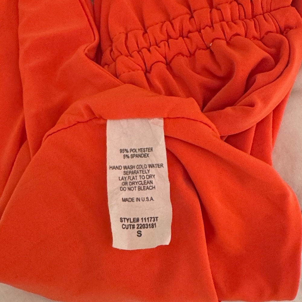 Orange Ruched Crop Top - Picture 3 of 3